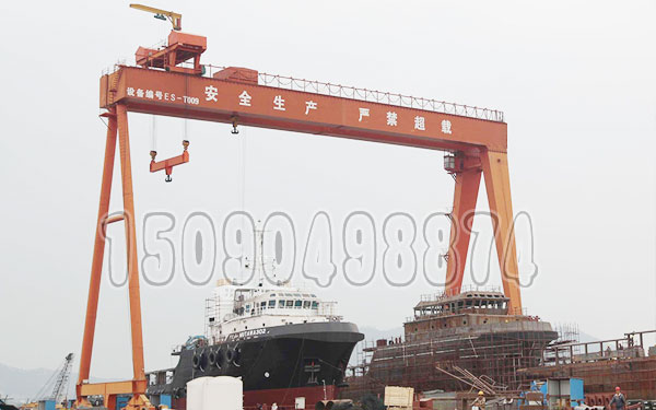400吨造船门机